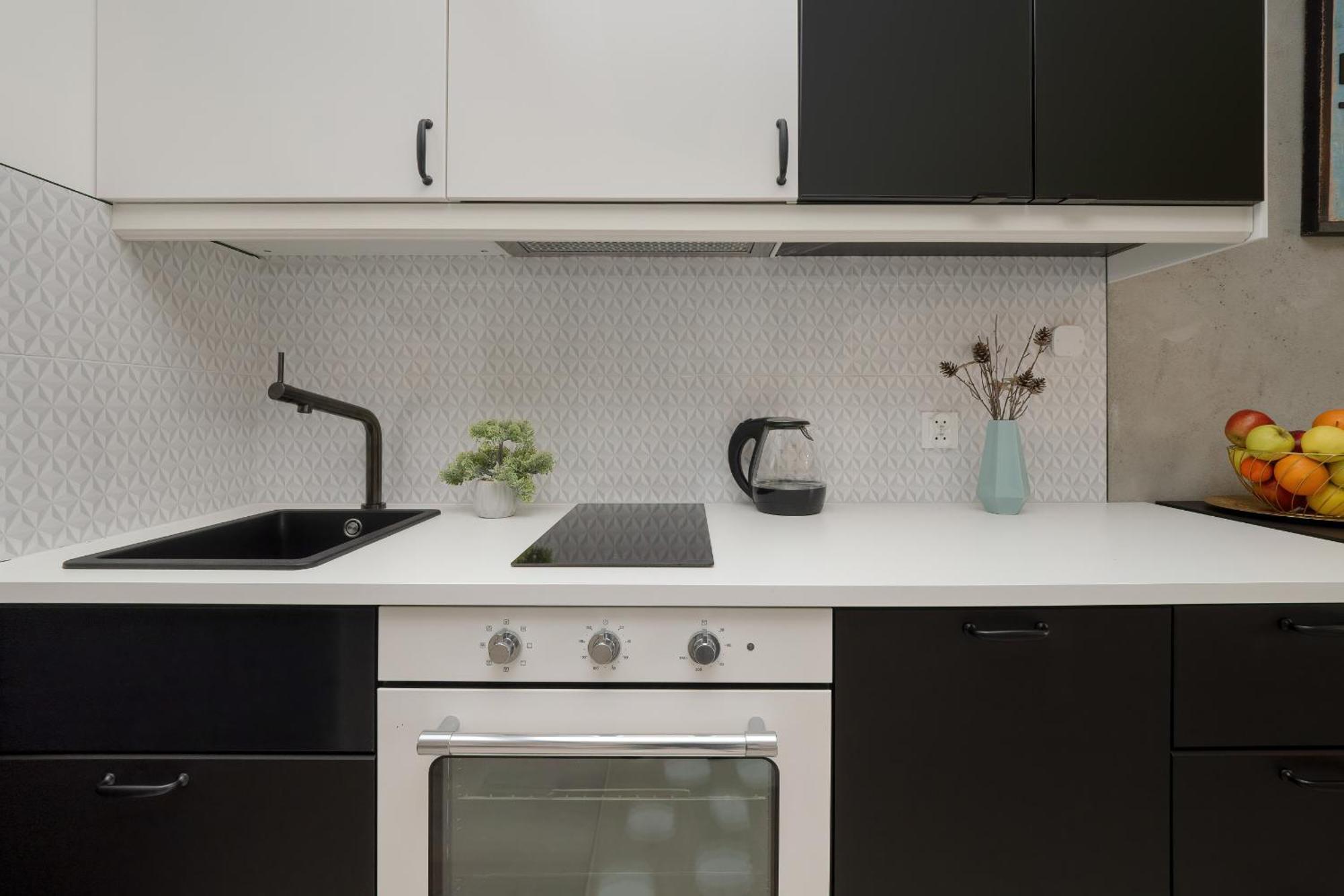 Apartment Modern Wroblewskiego With Balcony And Free Parking By Renters Lodz (Lodz)